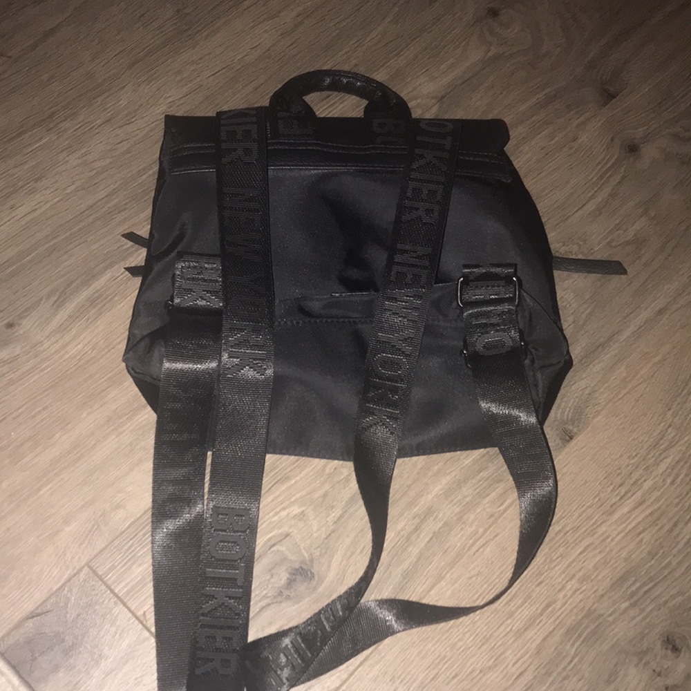 Botker by mini backpack - Picture 2 of 2